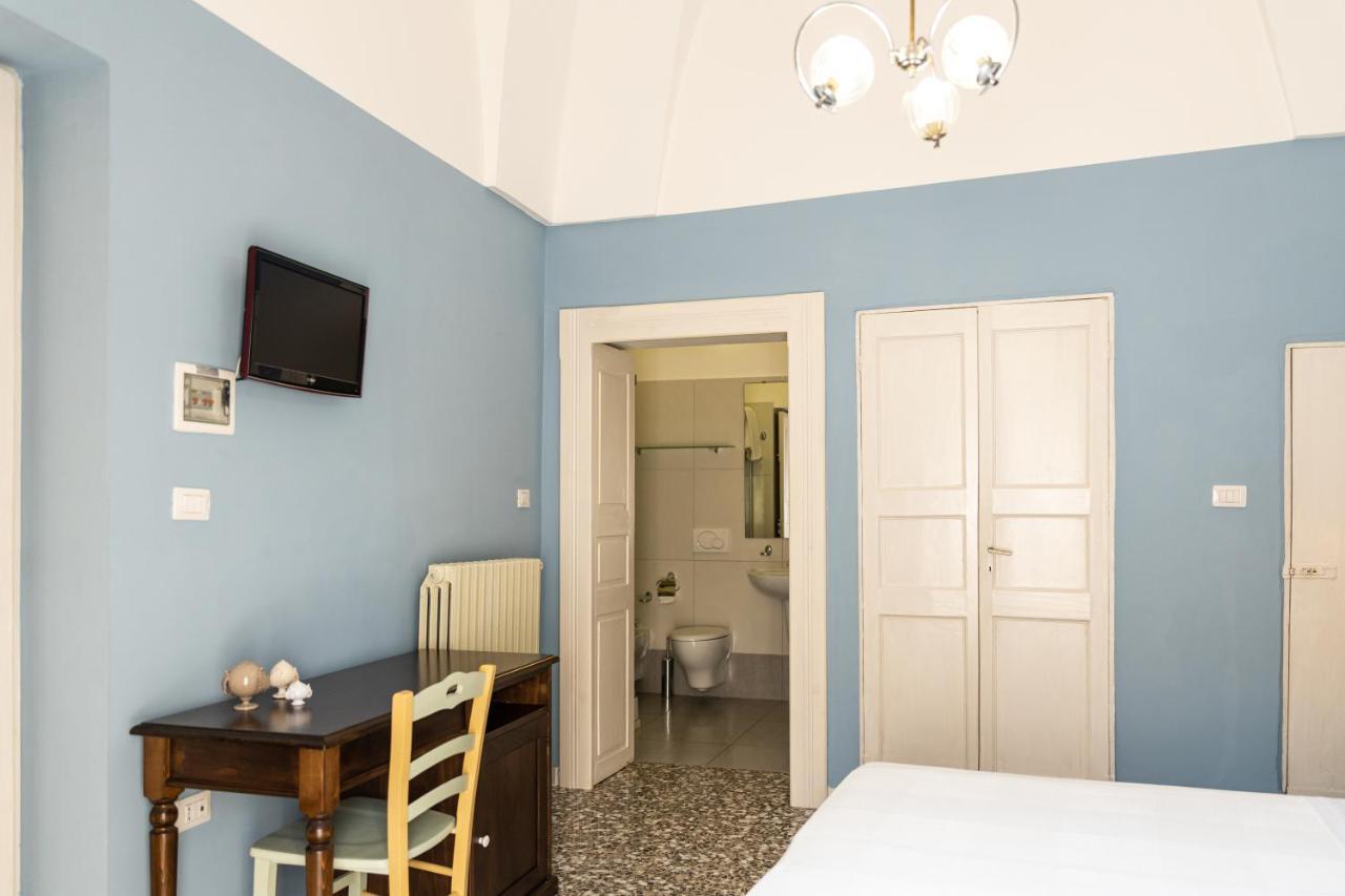 Bed and Breakfast Palazzo Dante à Alliste Extérieur photo